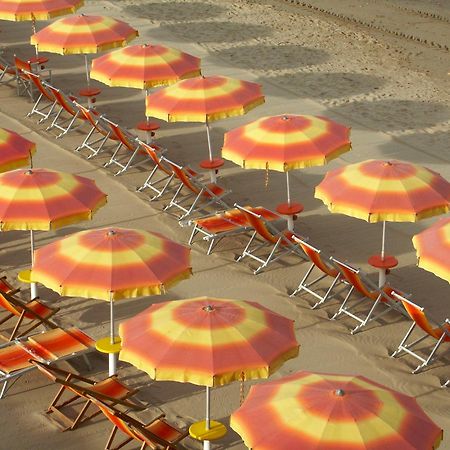 Hotel Il Delfino San Vincenzo Dış mekan fotoğraf