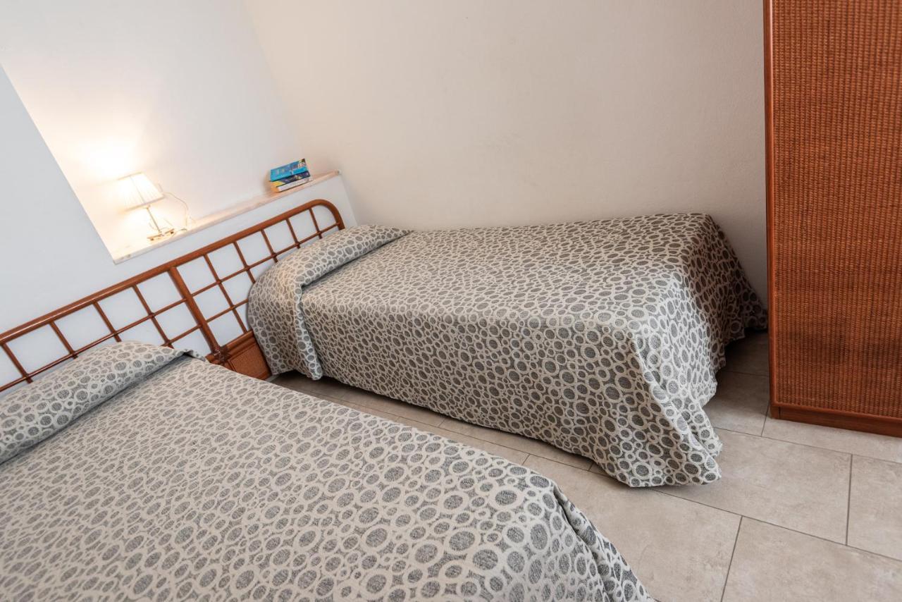 Hotel Il Delfino San Vincenzo Dış mekan fotoğraf