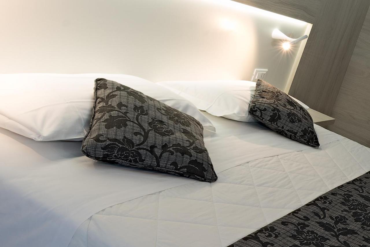 Hotel Il Delfino San Vincenzo Dış mekan fotoğraf
